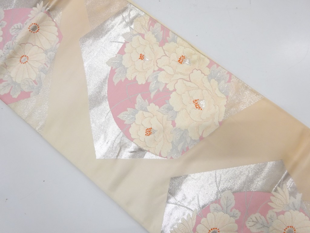 牡丹・菊模様織り出し　袋帯